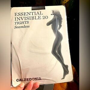 Essential Invisible 20 Tights - Black Sheer, M, New